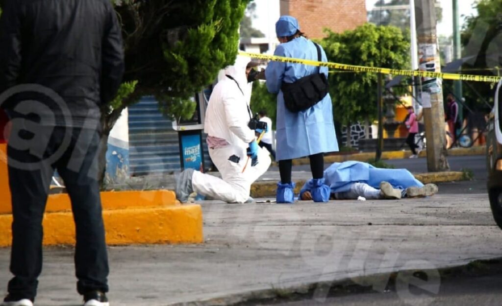 Asesinan a puñaladas