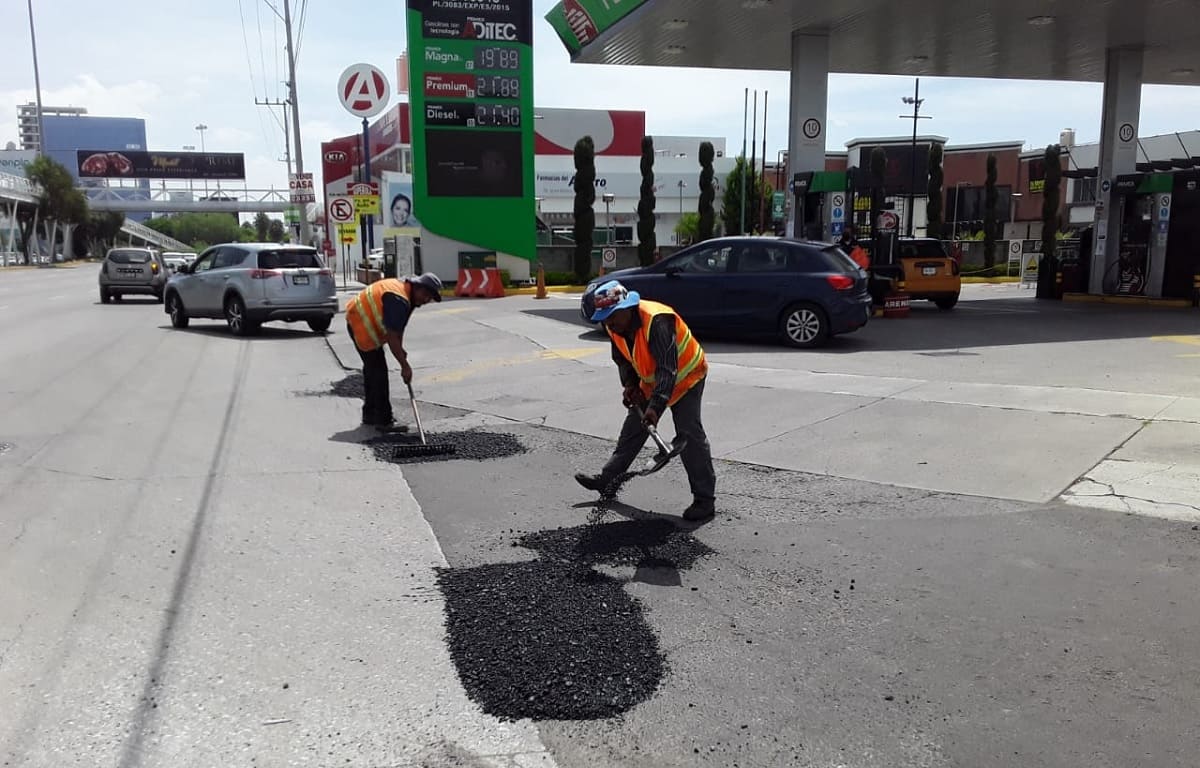 Gobierno estatal bacheará bulevar Valsequillo, Municipio Libre, Zavaleta y Recta a Cholula 3 bacheo gobierno estatal Puebla