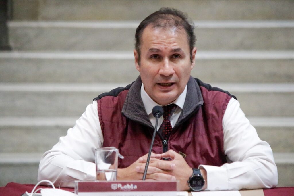 Por derecho al trabajo se permite a payasos colocarse en Centro Histórico: IMACP 2 payasos