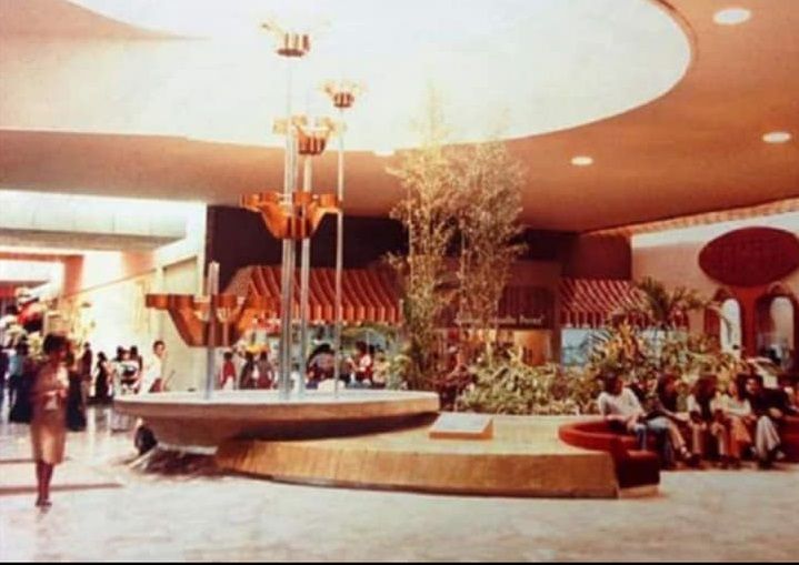 FOTOS: Así lucía Plaza Dorada hace 41 años 13 dorada 5