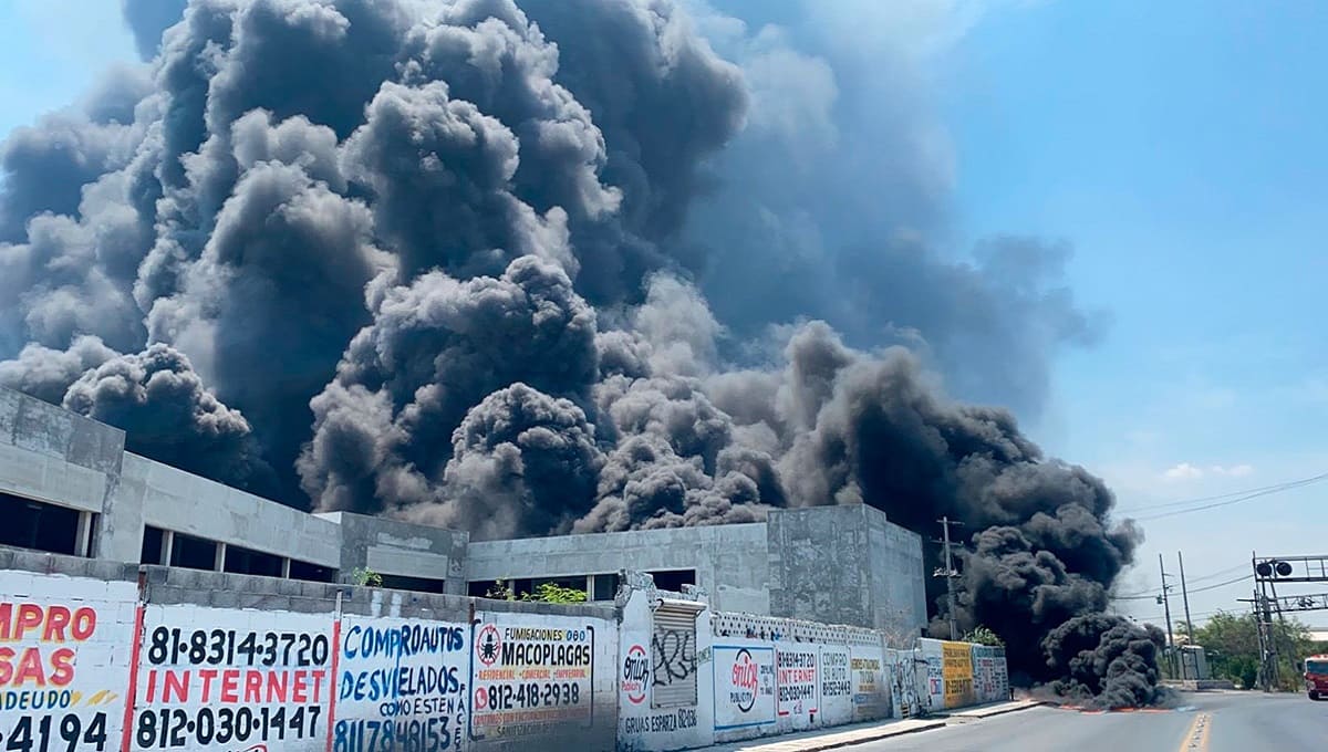 Dos muertos y cuatro heridos en incendio de Santa Catarina, Nuevo León 1 incendio nuevo leon 1