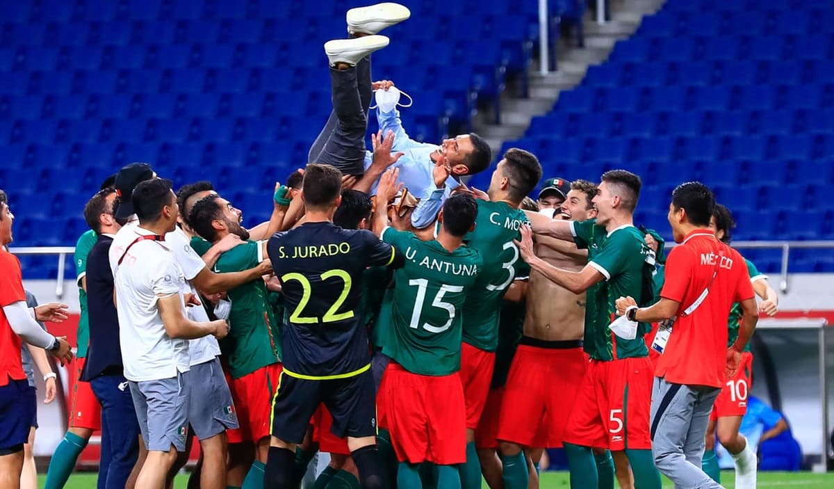 Jaime Lozano deja oficialmente la Sub 23; sueña con la selección mayor 1 jaime lozano 1 1