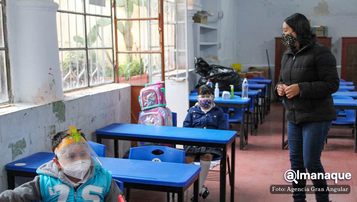 FOTOS y VIDEOS: Regreso a clases se vive con poca afluencia en Puebla 9 regreso a clases agosto puebla 2021 covid19 7