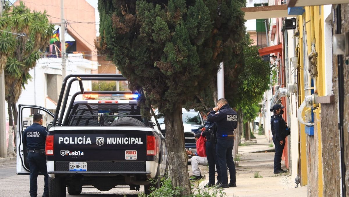 Familiares hallan fosa clandestina en la casa de un hombre de la tercera edad que murió recientemente en Puebla 3 viejito