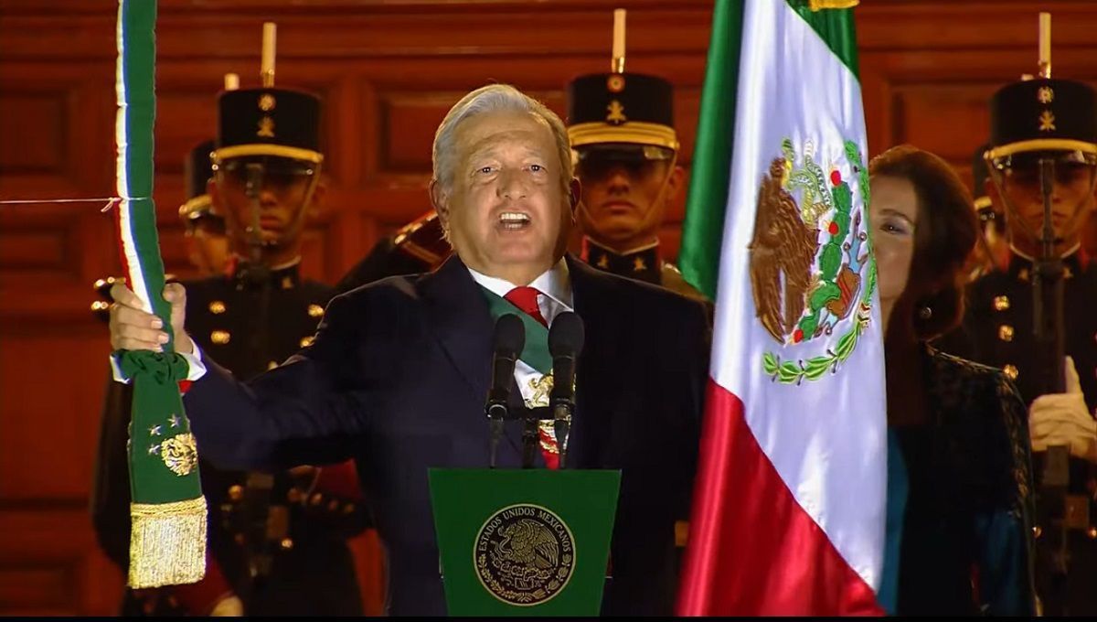 "Viva la fraternidad y el amor al prójimo": dice AMLO en su tercer Grito de Independencia 2 AMLO grito
