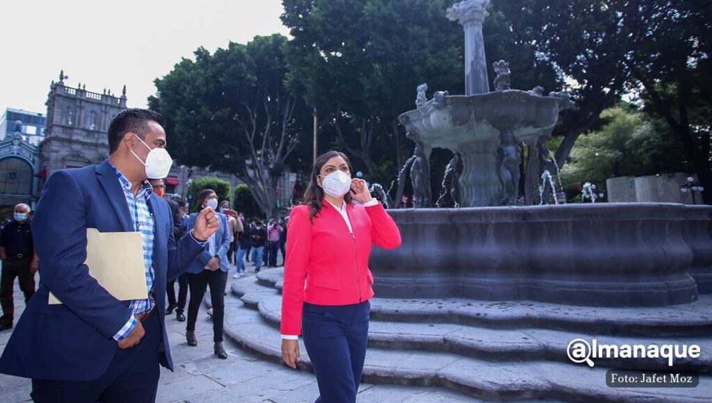 Claudia Rivera Entrega Zocalo Puebla 2