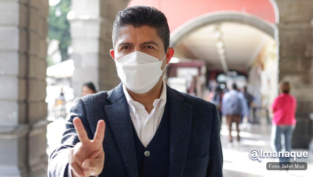 Eduardo Rivera Claudia Rivera Reunion 5