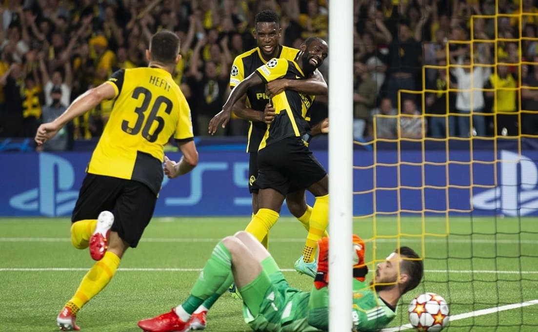 En el regreso de Cristiano Ronaldo a la Champions League, el Manchester United perdió ante el Young Boys 1 En el regreso de Cristiano Ronaldo a la Champions League, el Manchester United perdió ante el Young Boys