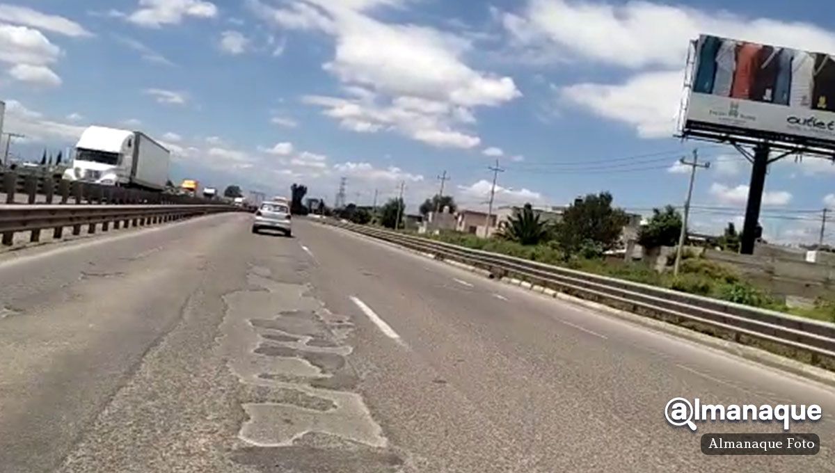 Malas condiciones autopista zona xonacatepec 1