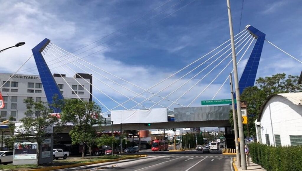 Puente atirantado 31 pte 1