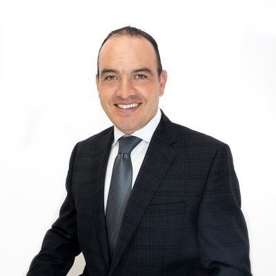 Otorgan licencia al regidor de Morena Roberto Elí Esponda Islas