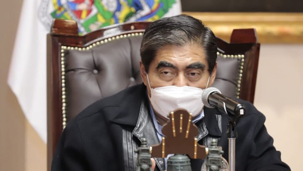 barbosa mantiene regreso a clases 1