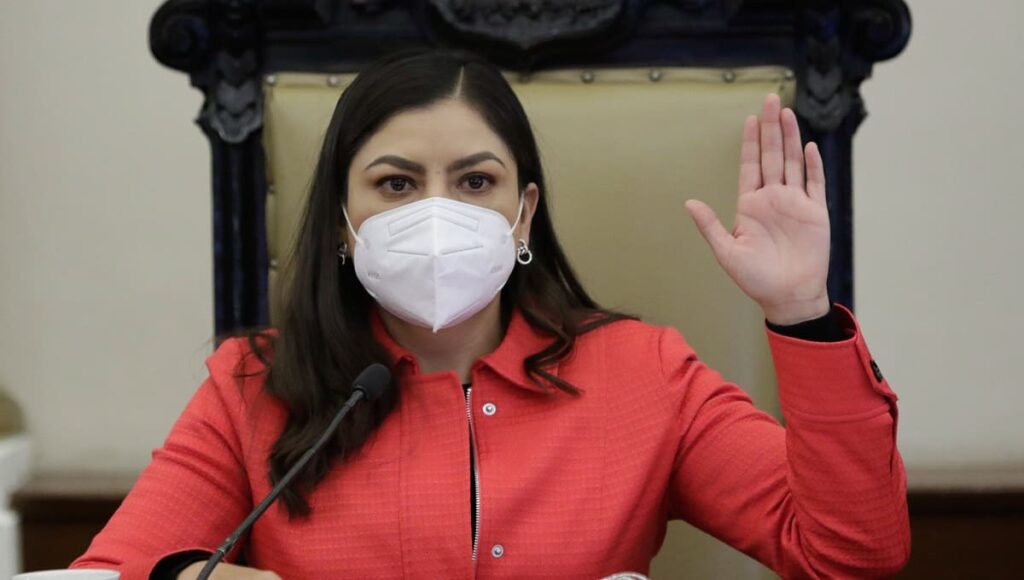 claudia rivera cabildo 1