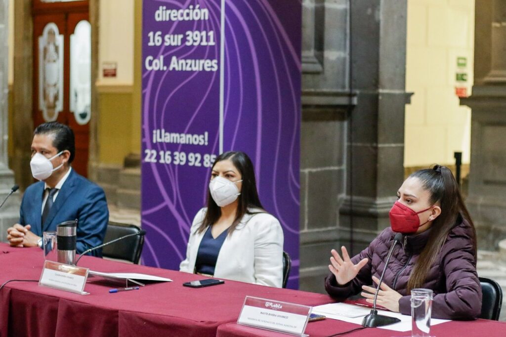Darán credenciales a personas con discapacidad de Puebla para que obtengan descuentos 4 DIF municipal anuncia credencialización para personas con discapacidad