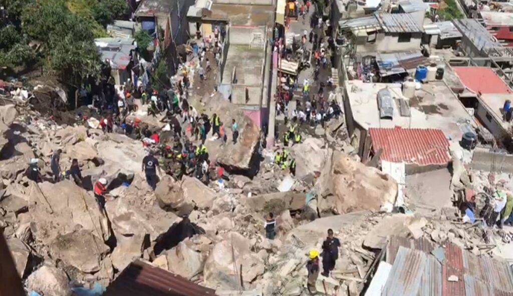 derrumbe en Tlalnepantla