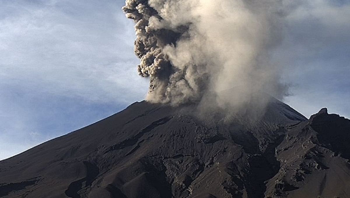 ¡Don Goyo despertó! El Popocatépetl registró dos explosiones 1 popocatepetl 1 2