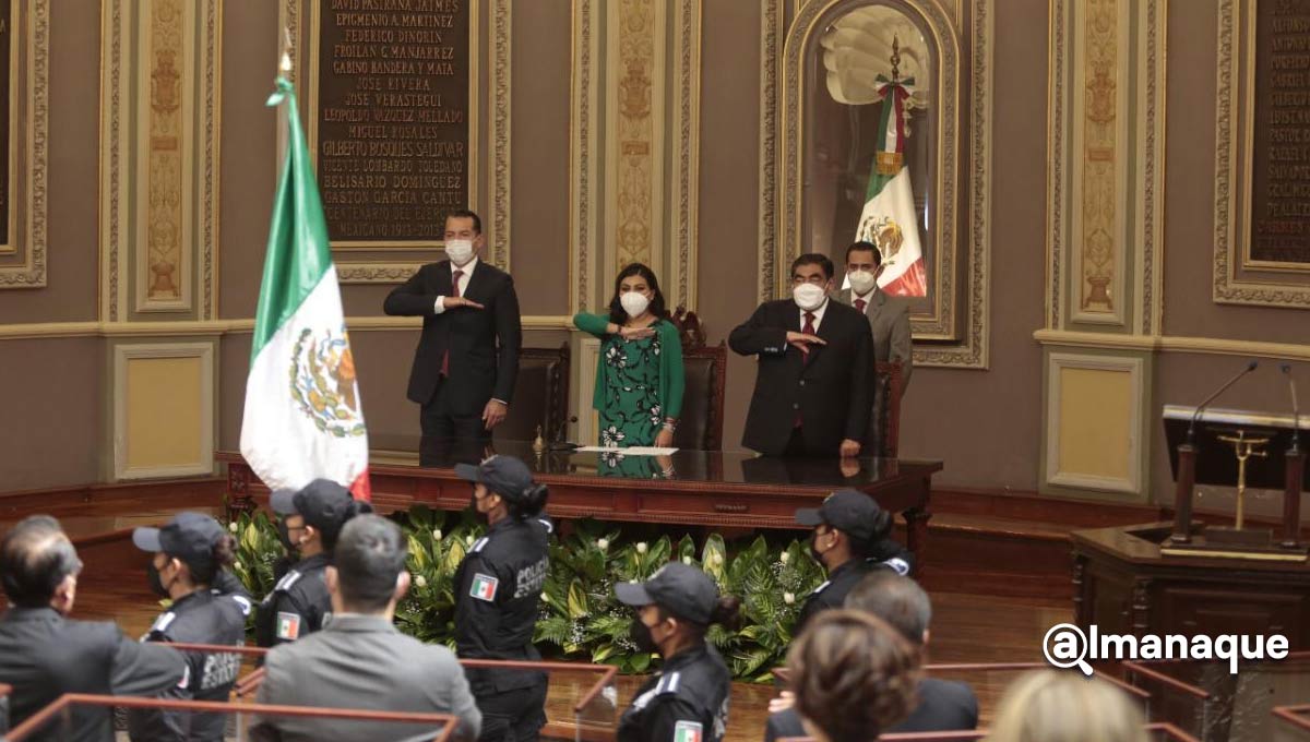 En el arranque de la nueva Legislatura del Congreso de Puebla, PAN y PRI piden no ser ignorados 1 Arranca la nueva legislatura del Congreso
