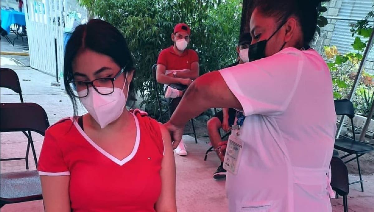 Este fin de semana vacunarán a jóvenes de 18 a 29 años en Huauchinango, Zacatlán y 75 municipios más 3 vacunas a centennials puebla 1