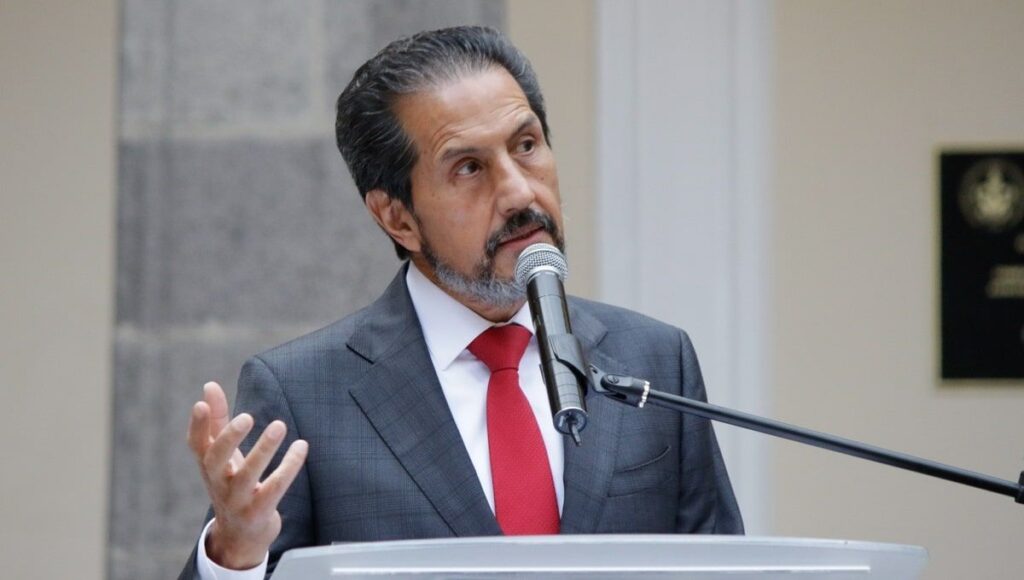 Esparza se despide de la BUAP con informe gris 