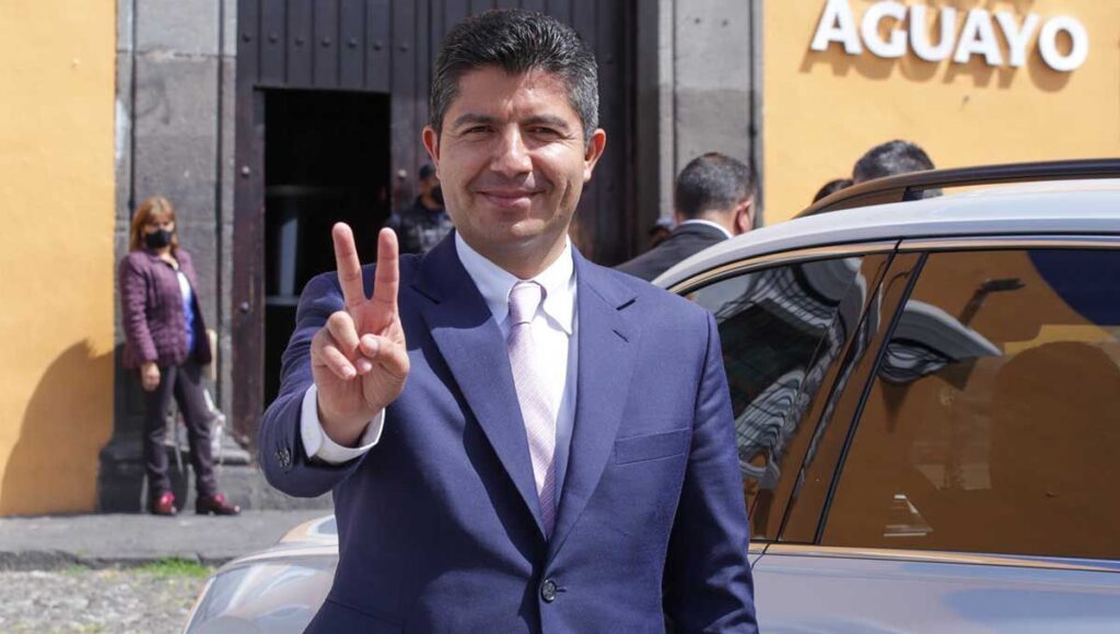 Eduardo Rivera perez