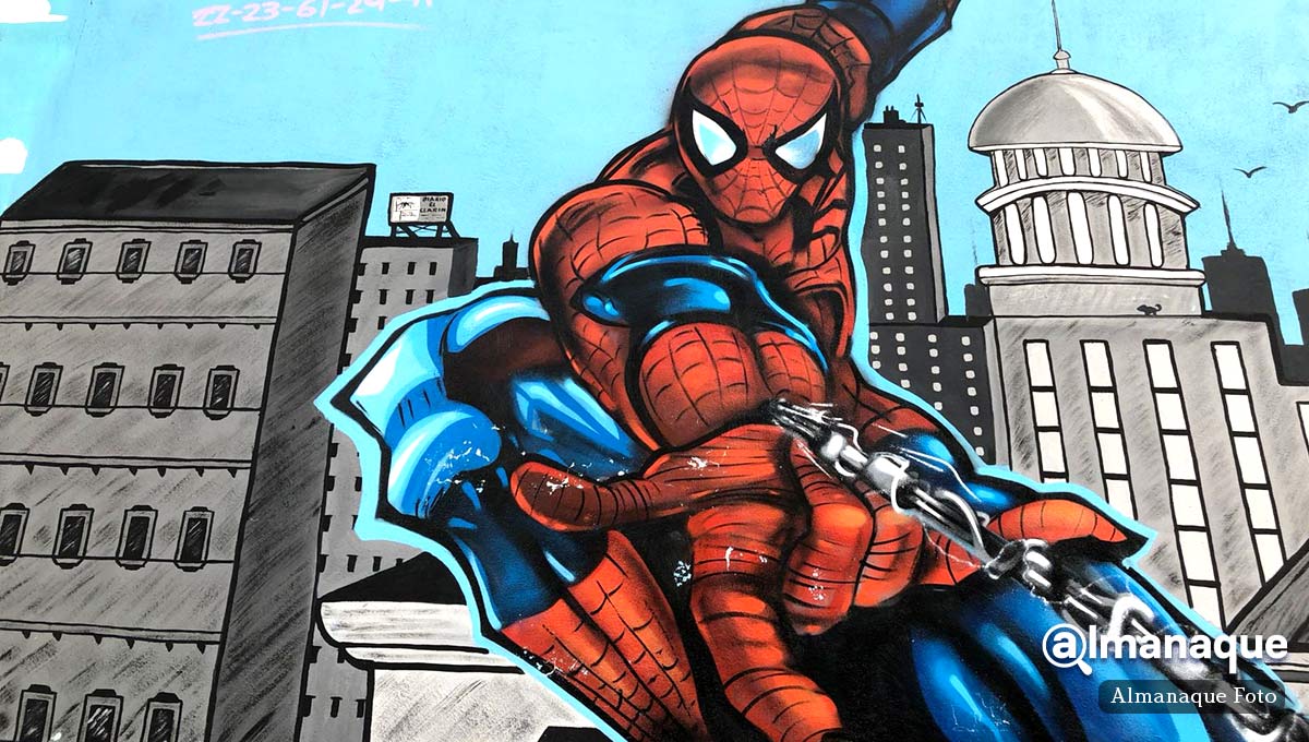 El mural de Spiderman que pintaron en Clavijero 6 Mural spiderman Puebla 3
