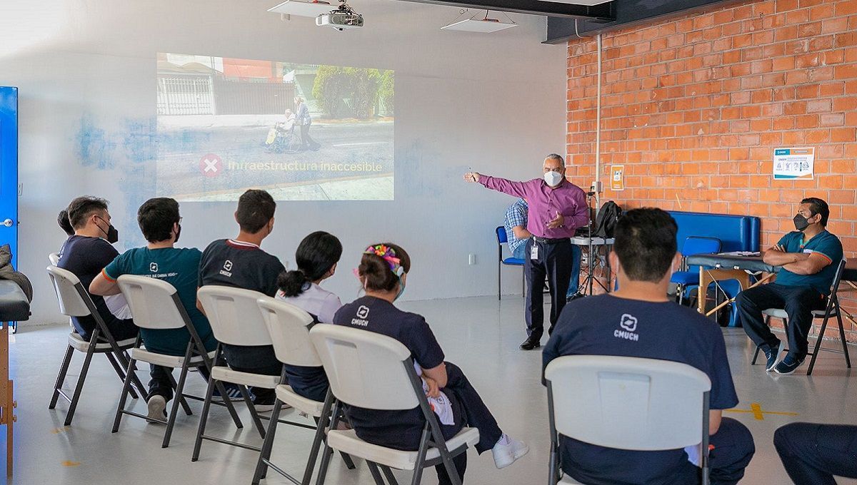 Imparte SMT capacitaciones sobre movilidad sostenible a universitarios 2 SMT1 5