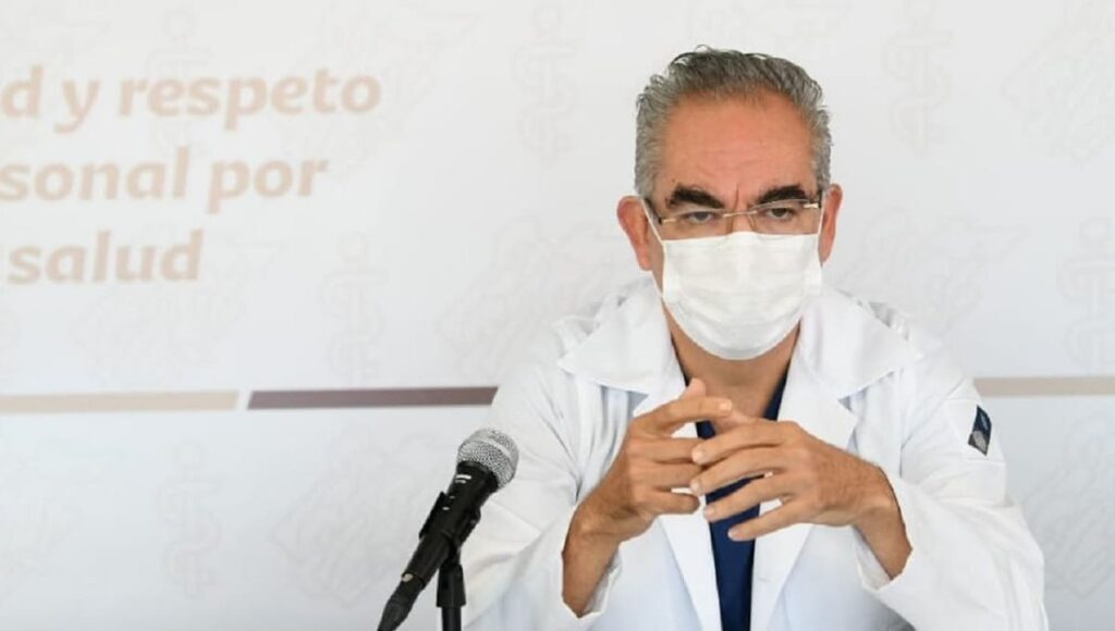 Secretario de Salud Antonio Martinez 1