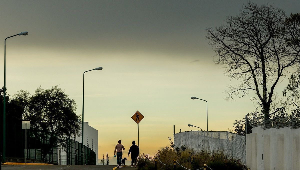 Pronostican temperaturas de 23° y lluvias ligeras para este 8 de octubre en Puebla 2 atardecer