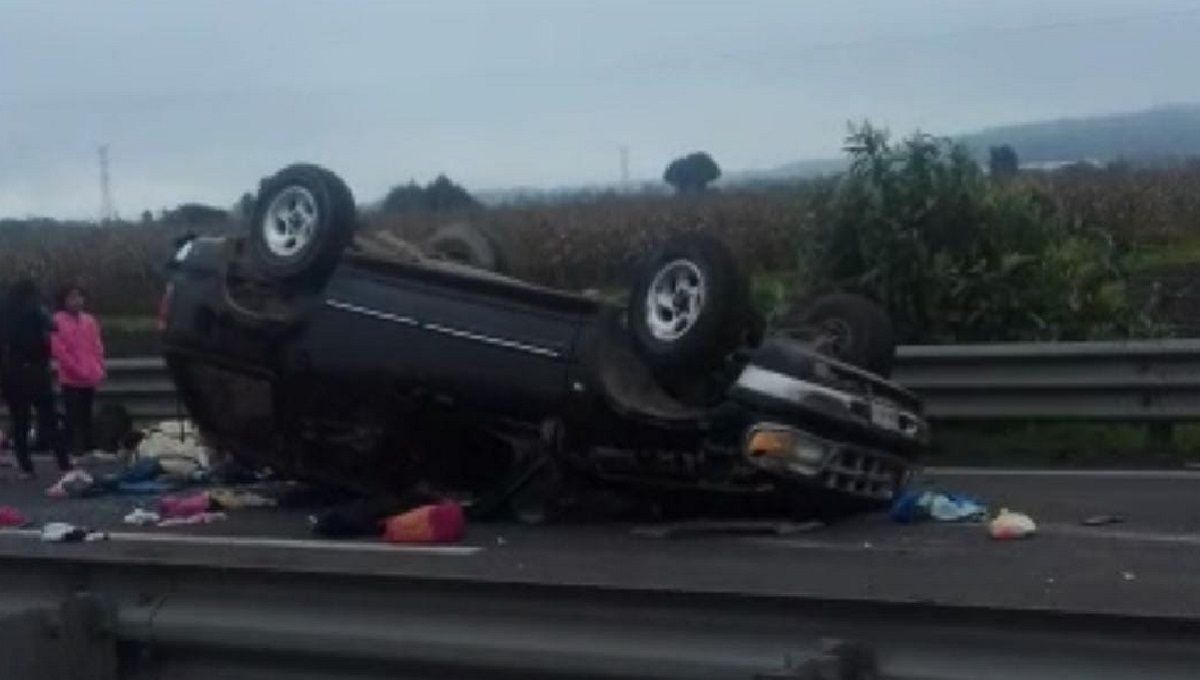 Mueren prensados gemelos de dos años en accidente sobre la Puebla–Orizaba 3 mueren prensados dos bebés