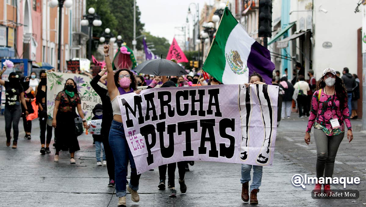 Mujeres exigen un alto a la violencia en la onceava Marcha de las Putas en Puebla 10 marcha de las putas Puebla 2