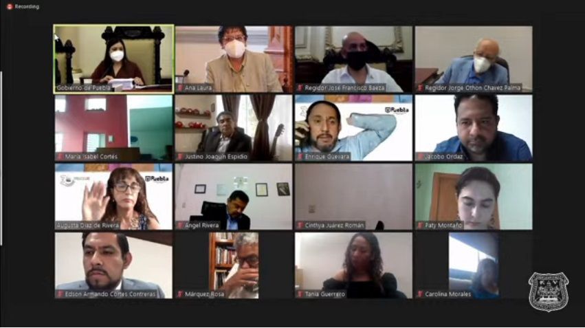 Claudia Rivera censura a los regidores del PAN y PRI, no les permitirá responder a su tercer informe de gobierno