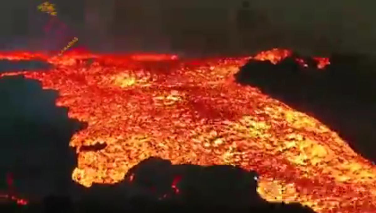 Captan "tsunami de lava" provocado por el volcán de La Palma 2 tsunami de lava volcan la palma