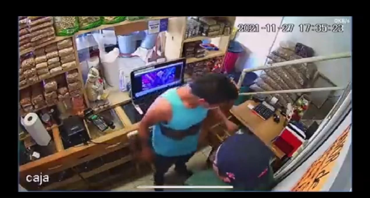 Asalto centrla de abasto Puebla