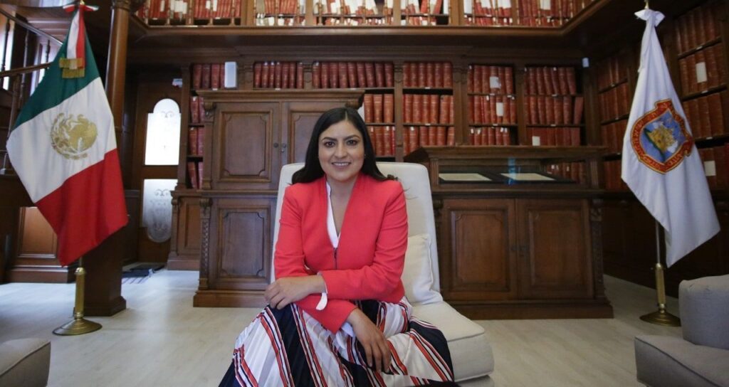 Claudia Rivera min 1