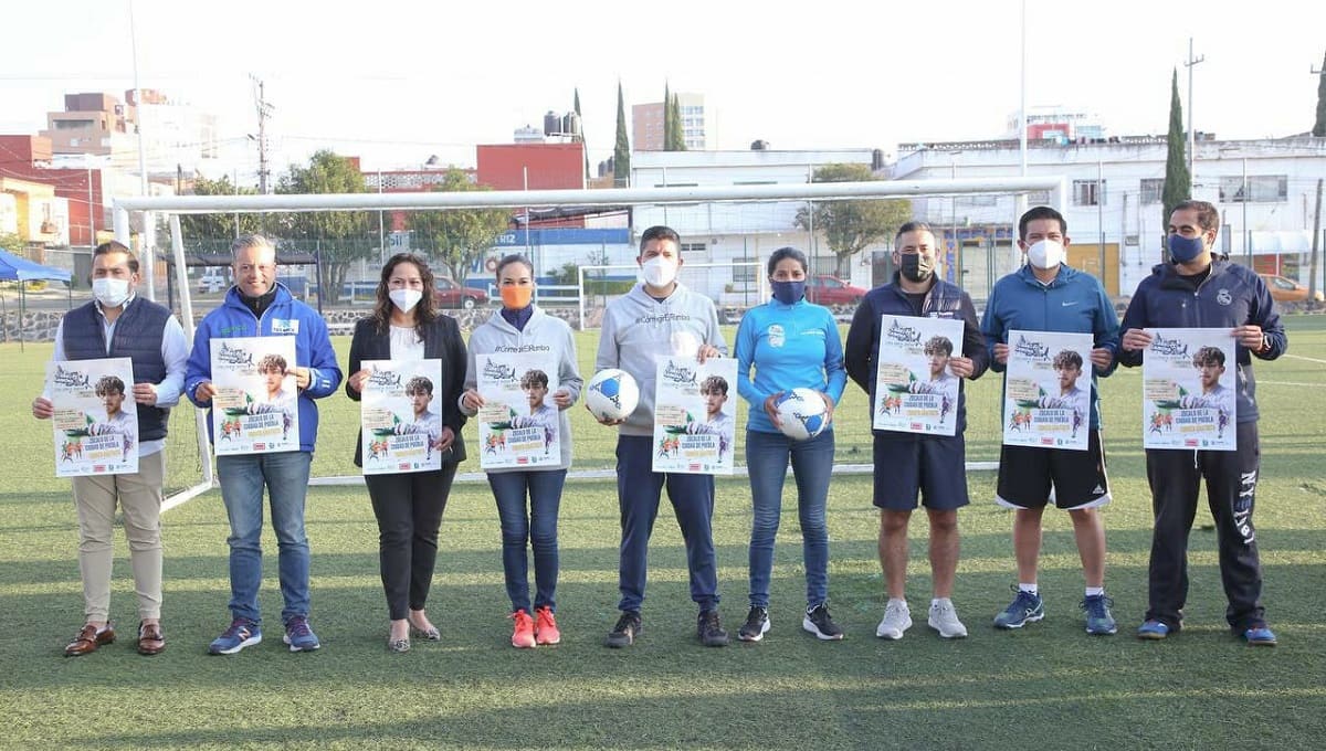 Eduardo Rivera Pérez y Fundación Telmex presentan 12a edición del Torneo " De la calle a la cancha" 1 Eduardo Rivera de la calle a la cancha 1