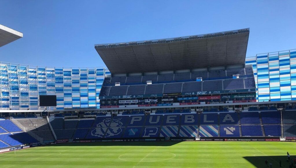 Estadio Cuauhtemoc 2