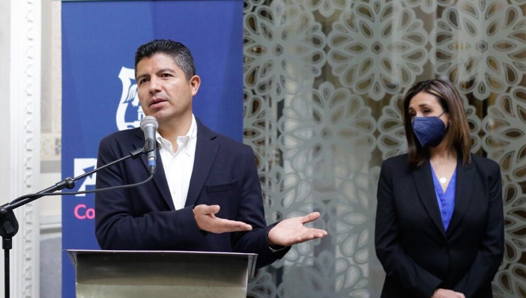 Claudia Rivera no dejó ni para baches: se gastó 408 mdp en compras de pánico 4 Claudia Rivera