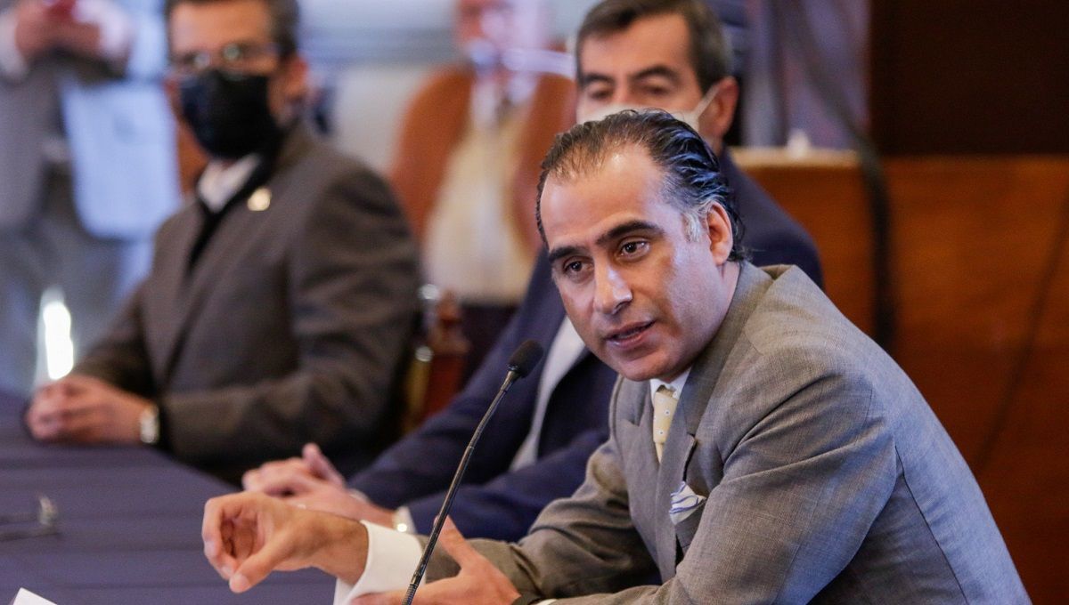 Ayuntamiento de Puebla otorgará licencias gratuitas a dueños de negocios afectados en Xochimehuacan 3 Michel Chaiin