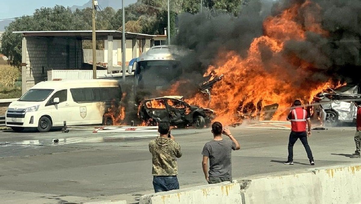 Fuerte accidente en la México-Puebla deja 11 muertos 2 accidente min