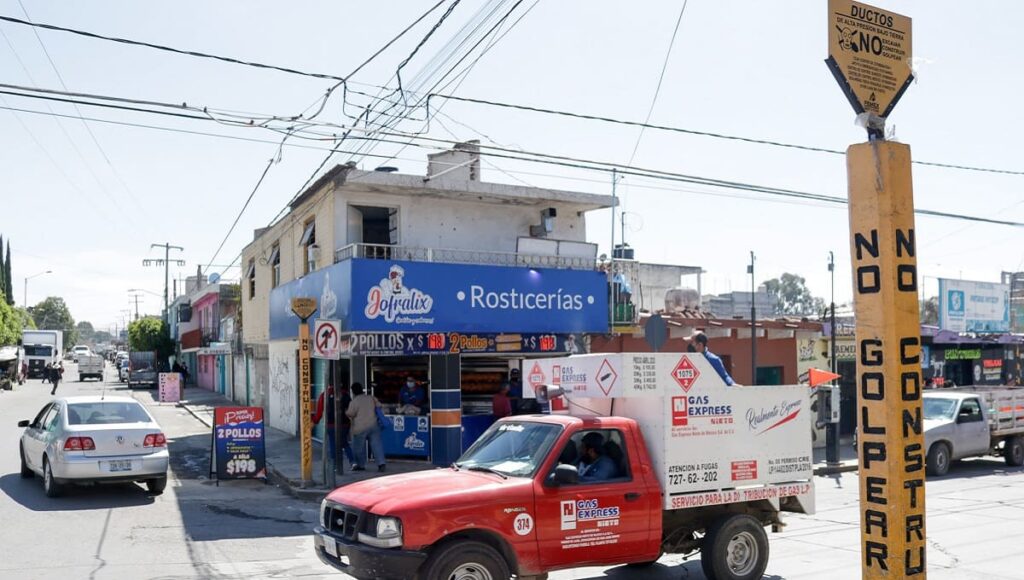 Advertencia de ductos de Pemex