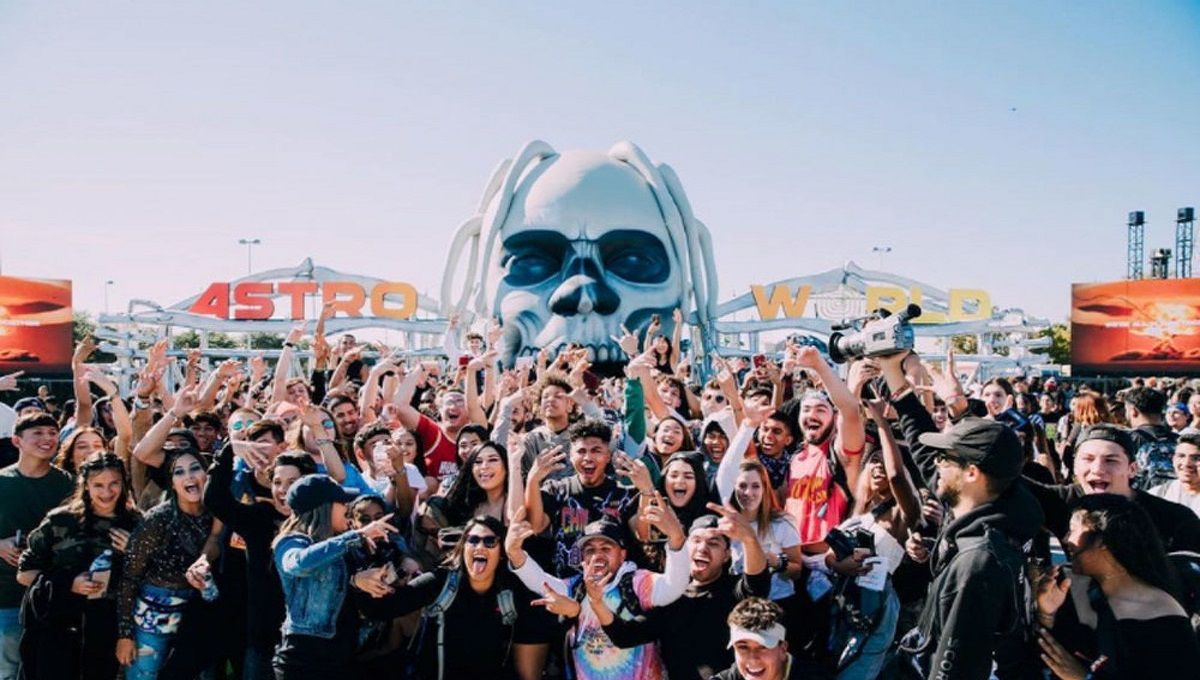 El pequeño Ezra de 9 años, fue la décima víctima del Astroworld de Travis Scott 3 astroworld festival 2019 1200x686 1