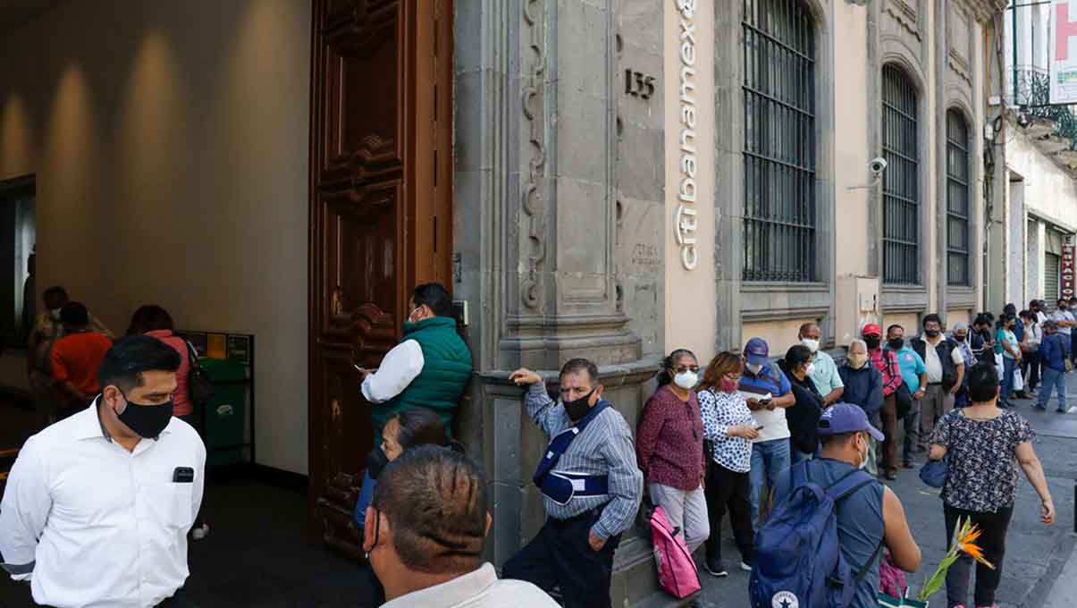 Revelan nueva forma de asalto a cuentahabientes de Puebla 2 bancos puebla