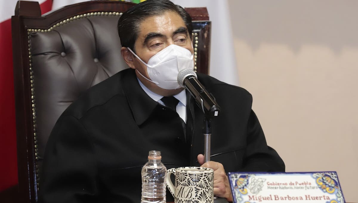 Brindan certeza jurídica gobiernos estatal y municipal a afectados de Xochimehuacan 1 barbosa gobiernos estatal y municipal atienden xochimehuacan 1