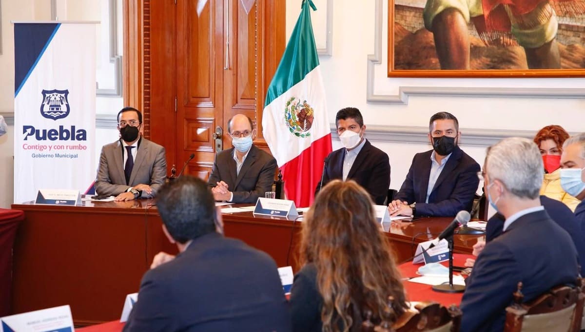 Becas para hijas e hijos de policías municipales de Puebla: Eduardo Rivera 1 becas hijos policias erp 1