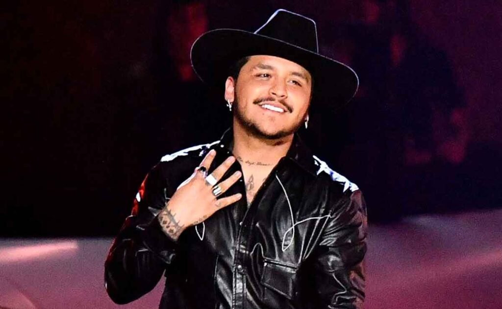 Demandan a Christian Nodal, lo vetan de los medios y le prohíben cantar con Belinda 4 Christian Nodal