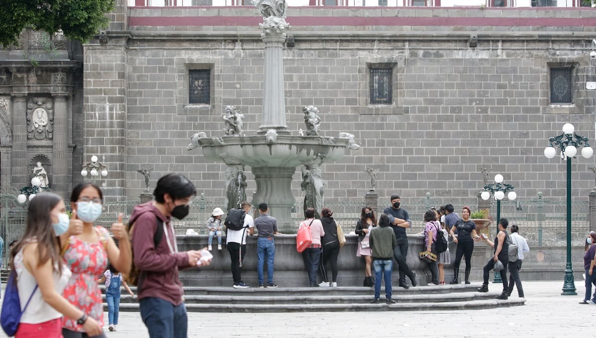 Se registran solo 11 nuevos contagios y dos decesos de covid en Puebla 3 covid puebla zocalo 1