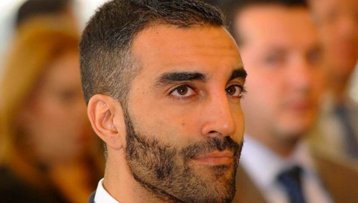 Escándalo: Mujer de la tercera edad acusa a Simón Levy de amenazarla de muerte 4 Simón Levy