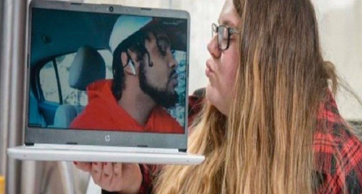Pareja se casa vía Zoom; se conocieron en Facebook durante la pandemia 2 pareja se casa por zoom