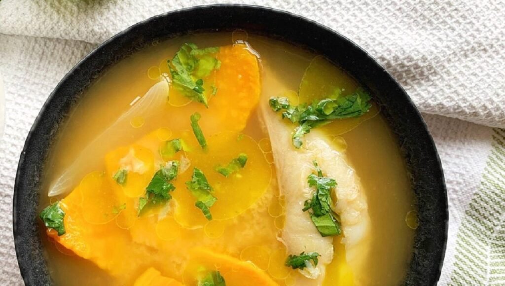 portada caldo de pollo