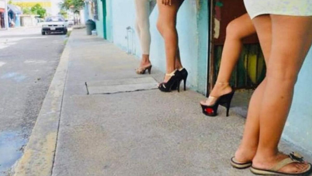 Regidor del PAN propone regresar a sexoservidoras a hoteles 2